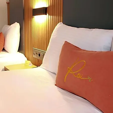 Roi Izmir Hotel 2*